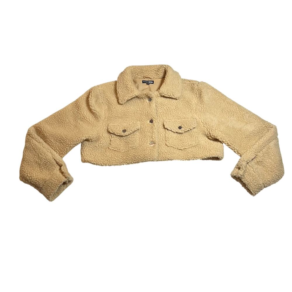 Fashion Nova Short and Cozy Jacket Size L Crop Sherpa Casual Y2K Boho Tendy